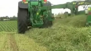 Mowing crop silage