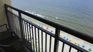 1 Bedroom Oceanfront 2 Queen Junior Executive Suite at Ocean Reef Resort