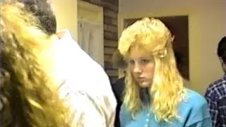 1980s - Gen X - High School Christmas House Party