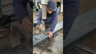 Making Perfect Hole Using Hydraulic Press #restoration #hydraulicpress #machinery #technology #short