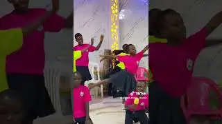 Thanksgiving presentation by the children's ministry 