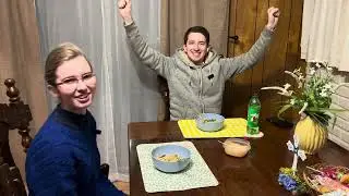 Давайте приготовим жареную курицу в лапше рамен!!