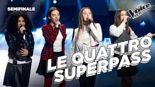 4 superpass si esibiscono su 
