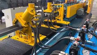 Fully automatic light steel roll forming machine 