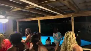 DJ Willie will