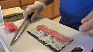 How to Make a Tuna Roll | Sushi With Me