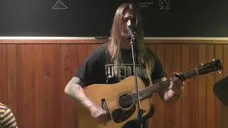 KAM NA BAND - Zeď mezi n&aacute;ma