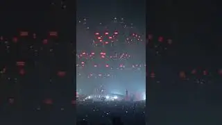 M&aring;neskin - Beggin' (live @ Budapest Arena, 16 May 2023)