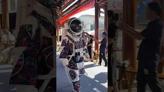 #astronaut in Village ethnic runway-show 3️⃣ #chinastreet #china #village #ethnicwear #runway #fun