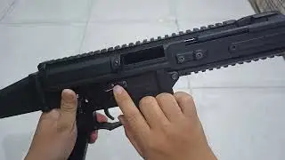 Custom Bolt release for GHK G5 GBBR