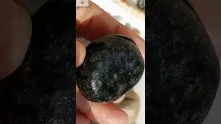 Beautiful rock #rockhounding #indus #river #034