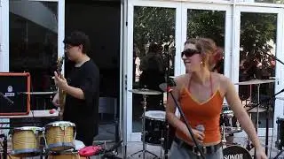MOVIDA - Manu Torres