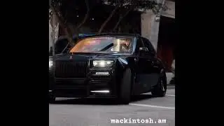 MACKINTOSH White & Black