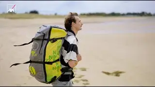 Le surfeur au pied d’argent