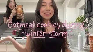 Oatmeal cookies during winter storm 