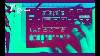 Pure Volca Kick techno jam - by &Oacute;scar Tanat