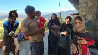 The hard life of a nomadic family in nature/nomadic documentary