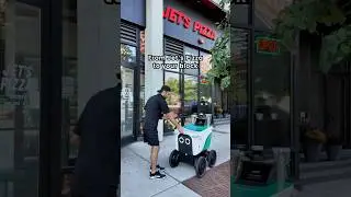 Serve Robotics now delivering for Jets Pizza in Chicago!