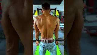 Butterfly on back? Best back workout #backworkout #gym  #full_body_workout