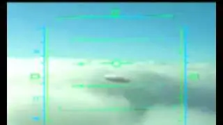 Fighter pilot chases UFO !