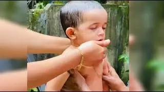How to Bathe a Baby / Easily and Safely / Bathing a Newborn Baby / Indian Style Bath