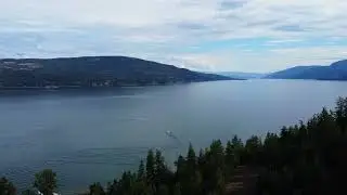 Where sky meets the lake 🌫️ One of the most beautiful lakes in Canada 🇨🇦 Lake Okanagan BC