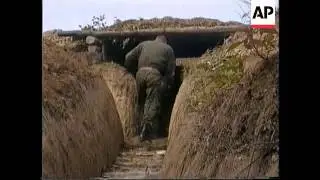 BOSNIA: BRCKO: BOSNIAN SERB TROOPS REMAIN ON ALERT