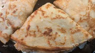  &ldquo;Tasty Chicken Triangle Parcels | Street-Style Snack&rdquo;