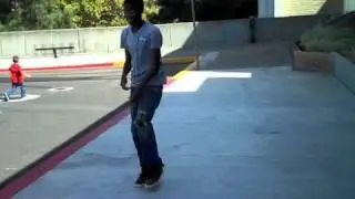 Kid Strobe Vs XR