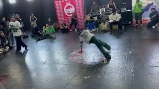 Bboy Joshy vs Bgril Michell top 8 Kids en Mexica Rockers 