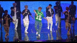 [4K] 220813 FIRST PARADE IN SEOUL Upside Down 강다니엘(KANGDANIEL)