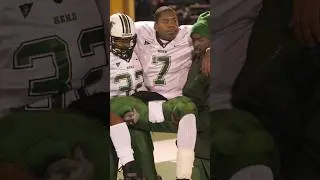 Byron Leftwich played an entire quarter on a broken leg at Marshall. Winning a SB was easy for him.