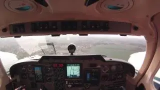 Anflug Dresden (EDDC) ILS RWY 22 -  D-GELX PA-34 Seneca V