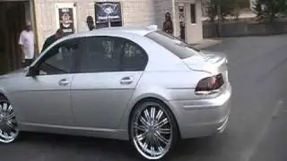 PRESIDENTAIL KUSTOMS 750 BMW ON 24'S