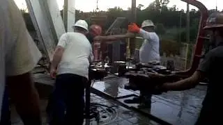 Making a old school connection on a Kelly Rig