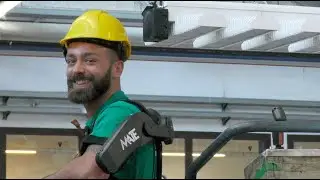 Comau MATE exoskeleton: electrical systems maintenance workers