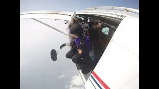 Fatima Dakroub Skydiving