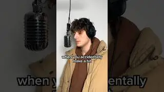 JVKE makes &lsquo;this is what winter feels like&rsquo; by accident in the studio #jvke #winter