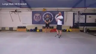 Lower Body Basics 04 - Lunge Walk mit Kniesto&szlig;