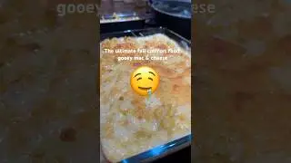 Cheesiest mac & cheese ever! 🤤 #MacAndCheese #FallEats #ComfortFood #Food