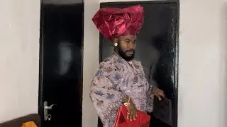 When Mummy is late for an event and Daddy is waiting 😭