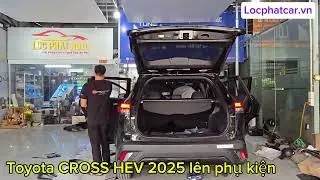Toyota Cross 2025 cần lên phụ kiện gì