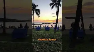 Beautiful Hawaiian Sunset on our last day of vacation. #hawaii #sunset #beautiful  #viralvideo