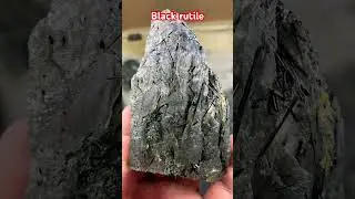 Black rutile.                                             #rutile
