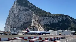 Gibraltar plane landing