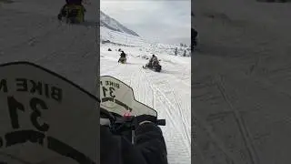 Snow bike Gulmarg || Snow activities Gulmarg||Kashmir in winter ❤️#shorts #travel #gulmargsnow