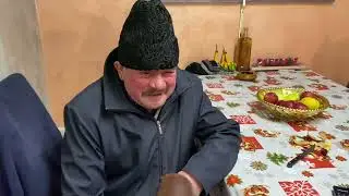 LA PLIMBARE CU CUTUNIȚA 