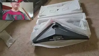 How to assemble your DECO GEAR Curved Monitor