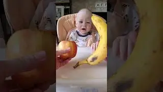 Малыш сделал выбор! #короткиевидео #короткоевидео #short #son #сынок #fruit #smile #viral #улыбка