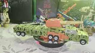master mind  creation PS-14E Megalith alias Mega Octane